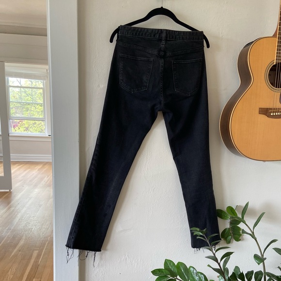 Gap Perfect Boot Jeans. Size 26. - Picture 2 of 3